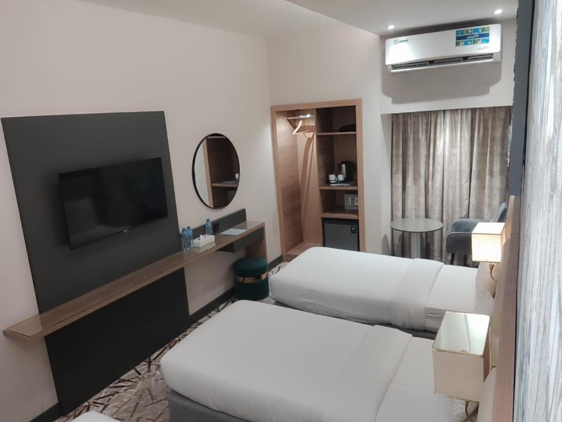 Sky Park Hotel Dubai Eksteriør billede